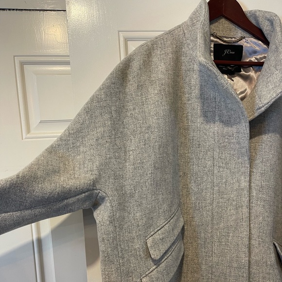 NWT J. Crew Cocoon Coat in Italian stadium-cloth wool - Picture 2 of 9